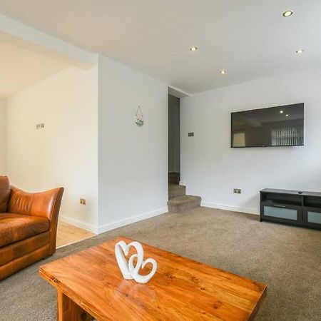 Luxurious & Tranquil Riverside Getaway Great Harwood Bagian luar foto